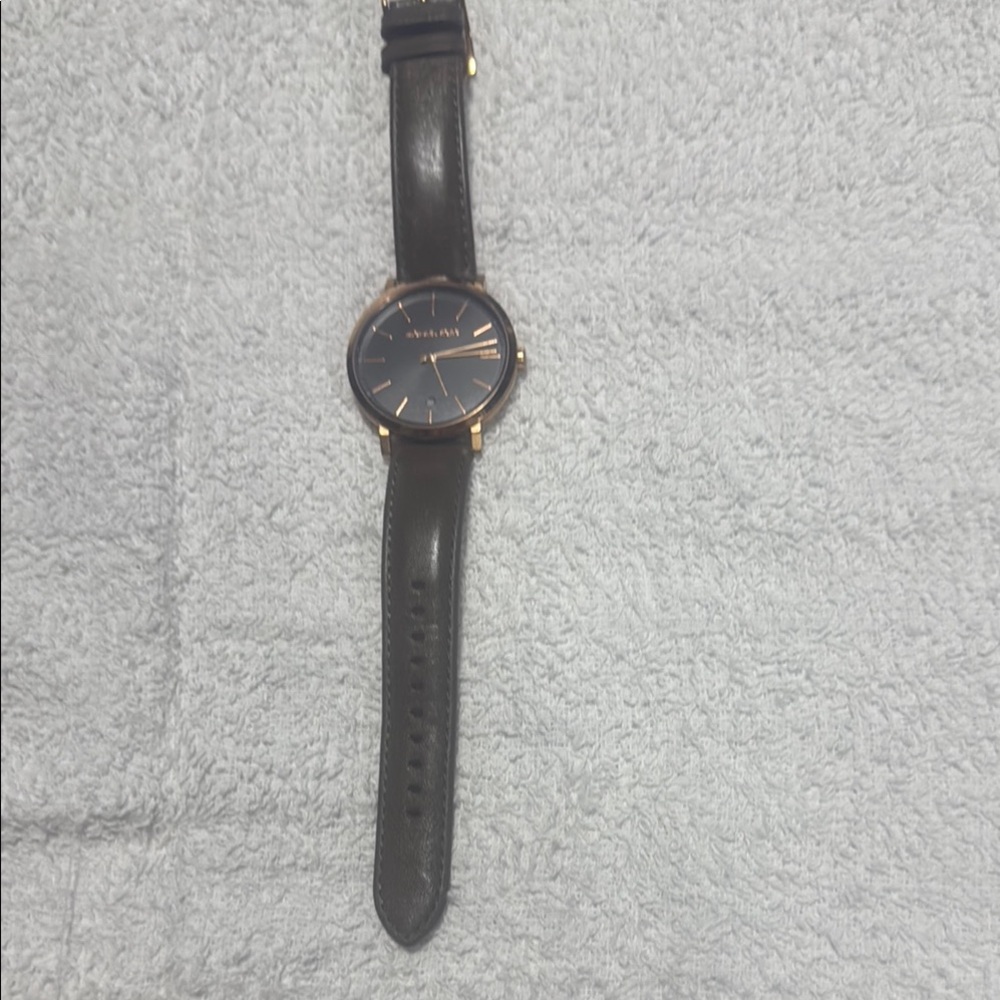Michael Kors Black and Gold Men's Watch